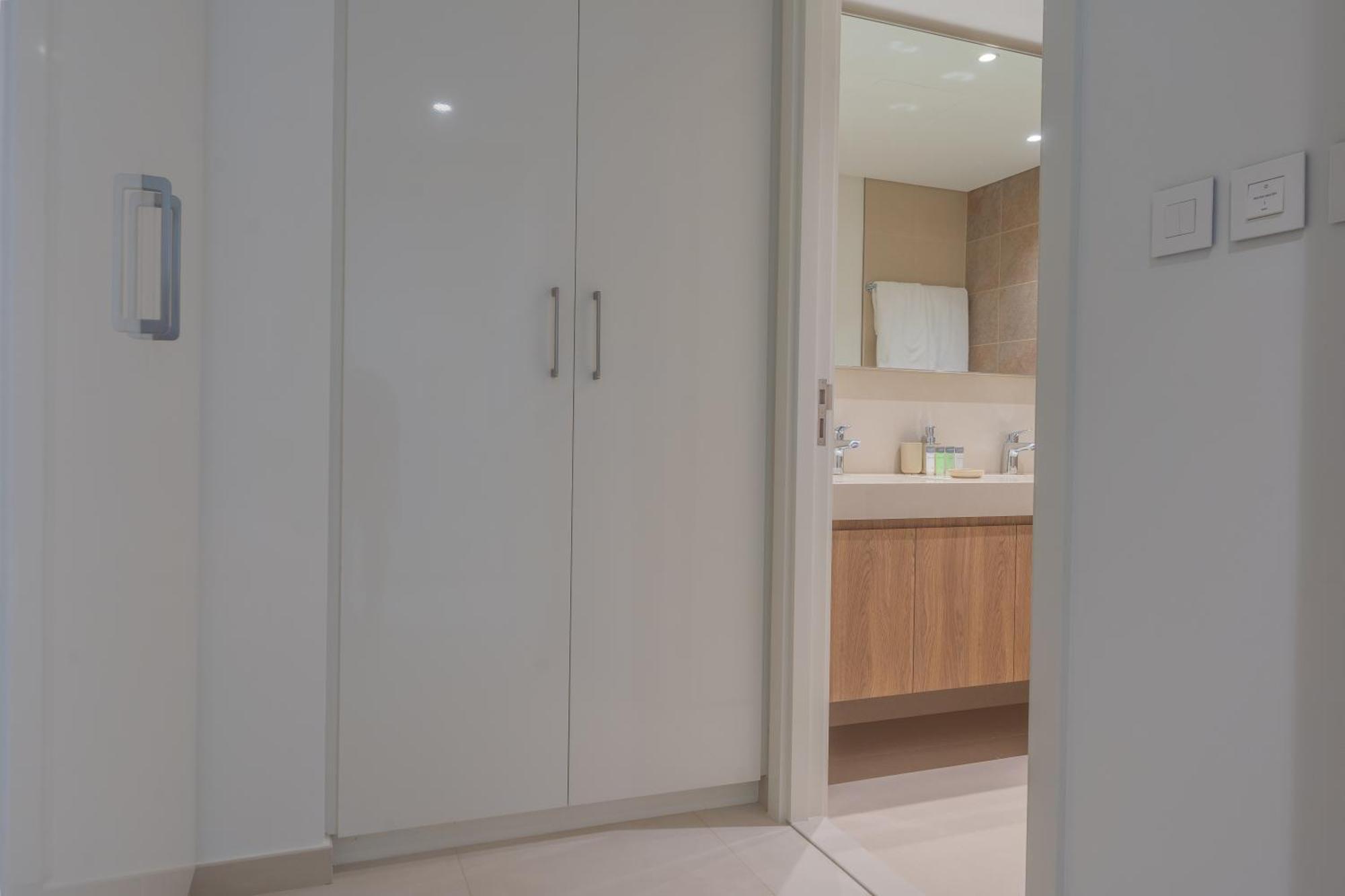 Bellavista Downtown Views Ii T1 - 2 Bedroom With Burj Khalifa View * Dubaï